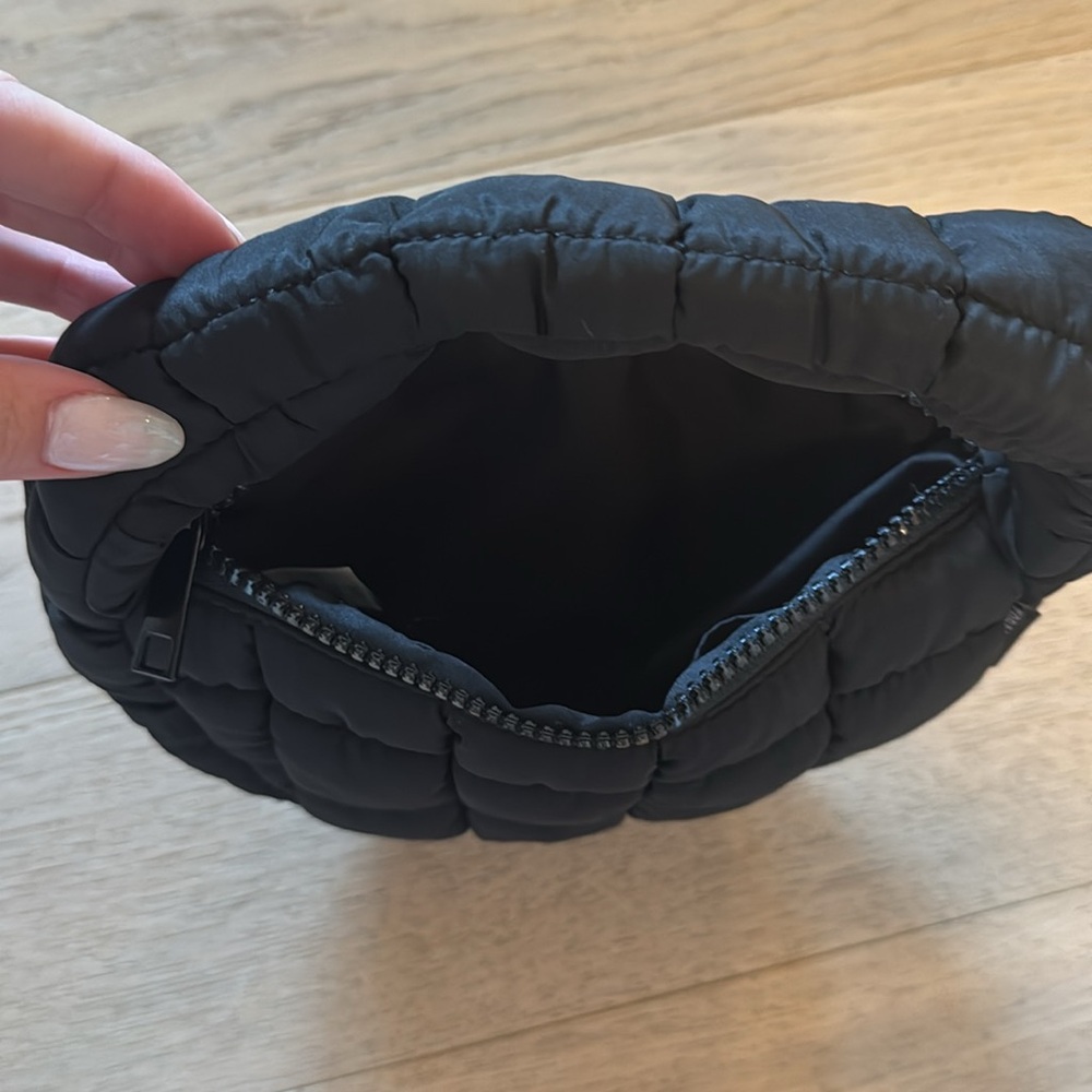 Black Quilted Mini Handbag by Yogalicious - Picture 2 of 2